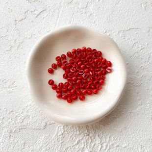 Пуговицы на ножке 4 мм для кукольной одежды Красные 10 шт