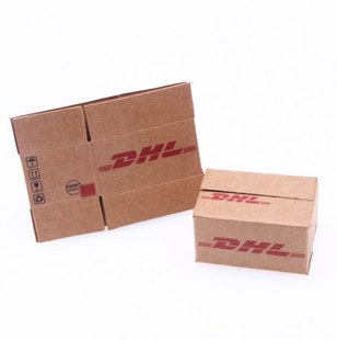 Мініатюра коробка картонна DHL 4.5*2.5 см
