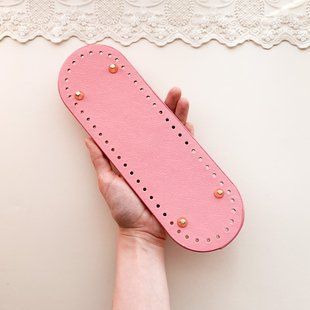 Дно для сумки з шипами овальне 26*8 см Рожеве