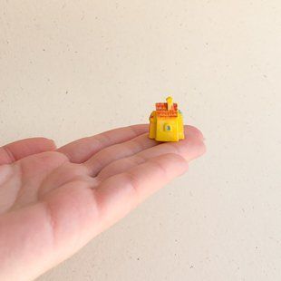 Миниатюра домик мини 2.1*1.7 см Желтый